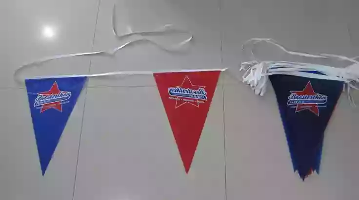 ipe-dizili-ucgen-bayrak-2